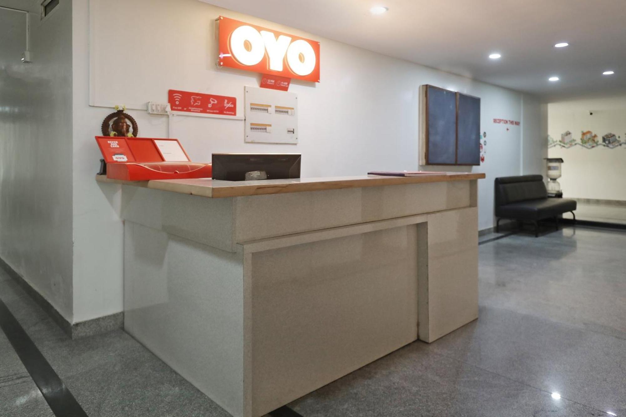 Oyo Flagship Hotel Archana Comforts Bangalore Exterior foto