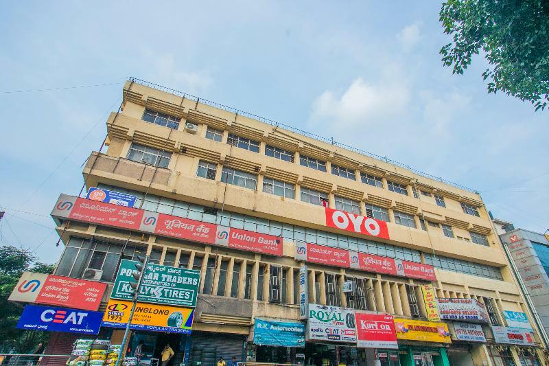 Oyo Flagship Hotel Archana Comforts Bangalore Exterior foto